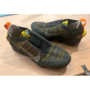 Nike Men's Air Vapormax 2020 Flyknit Newsprint Running Shoes CW1765-001 Size 9.5